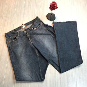 Lucky Brand Sweet n Low Boot Cut jeans size 10/30
